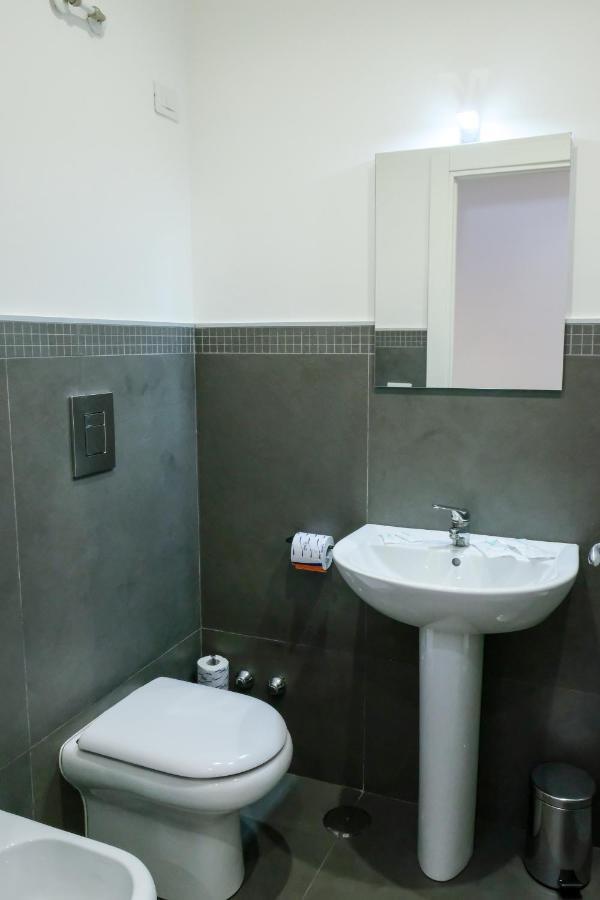 Allegro Hotels Napoli Bagian luar foto
